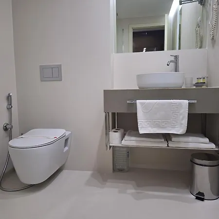 Boutique Bristol Hotel