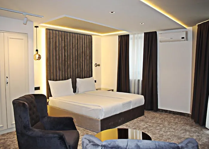 Boutique Bristol Hotel