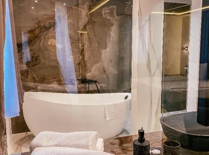 Hotel Boutique Bristol 4*