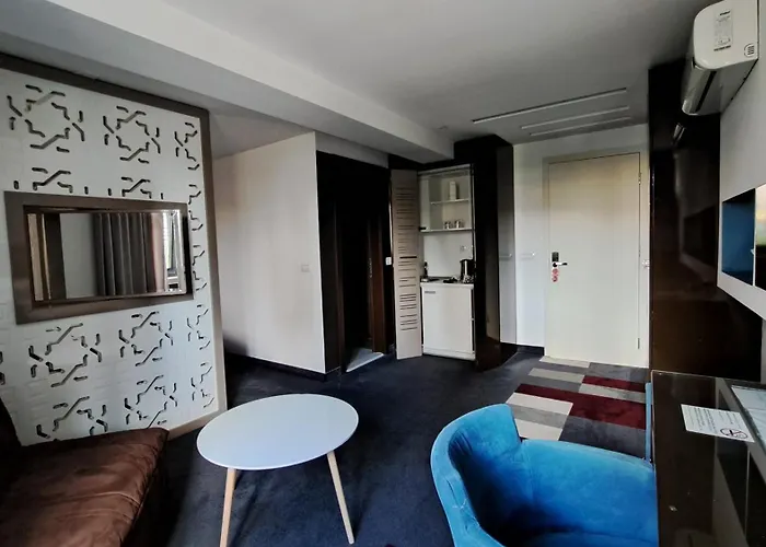 Boutique Bristol Hotel