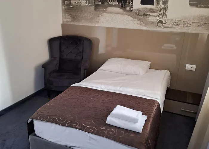 Boutique Bristol Hotel 4*